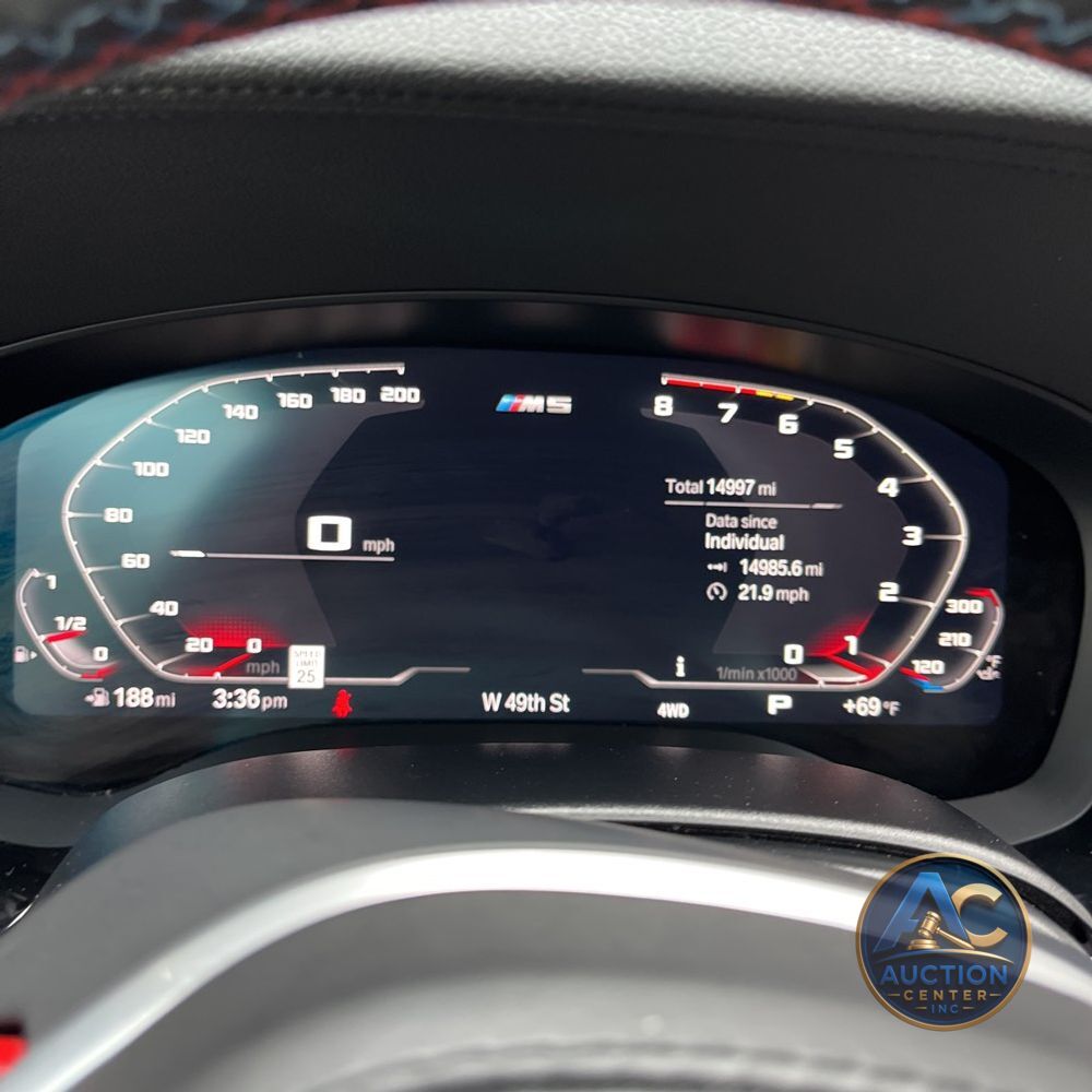 2023 BMW M5
