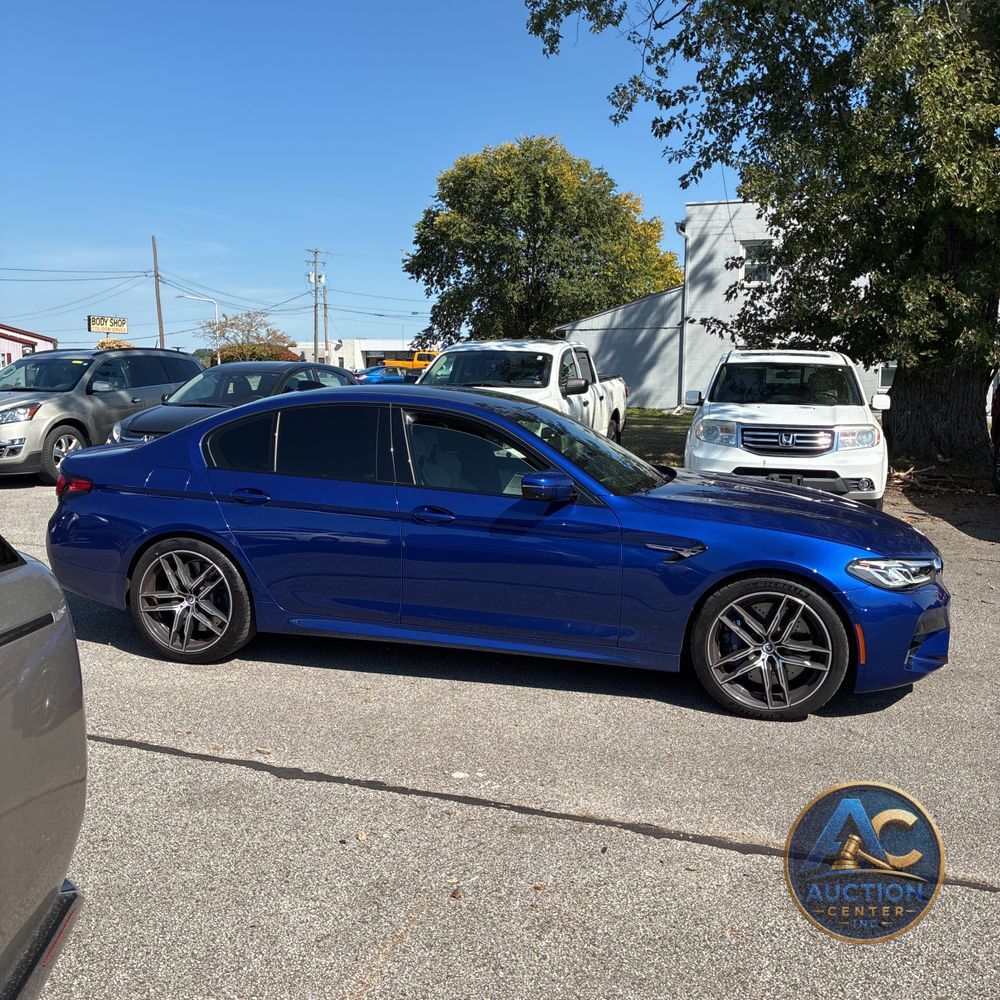 2023 BMW M5