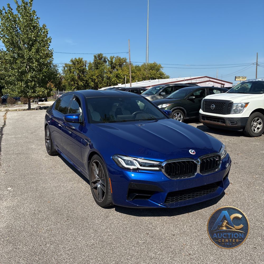 2023 BMW M5