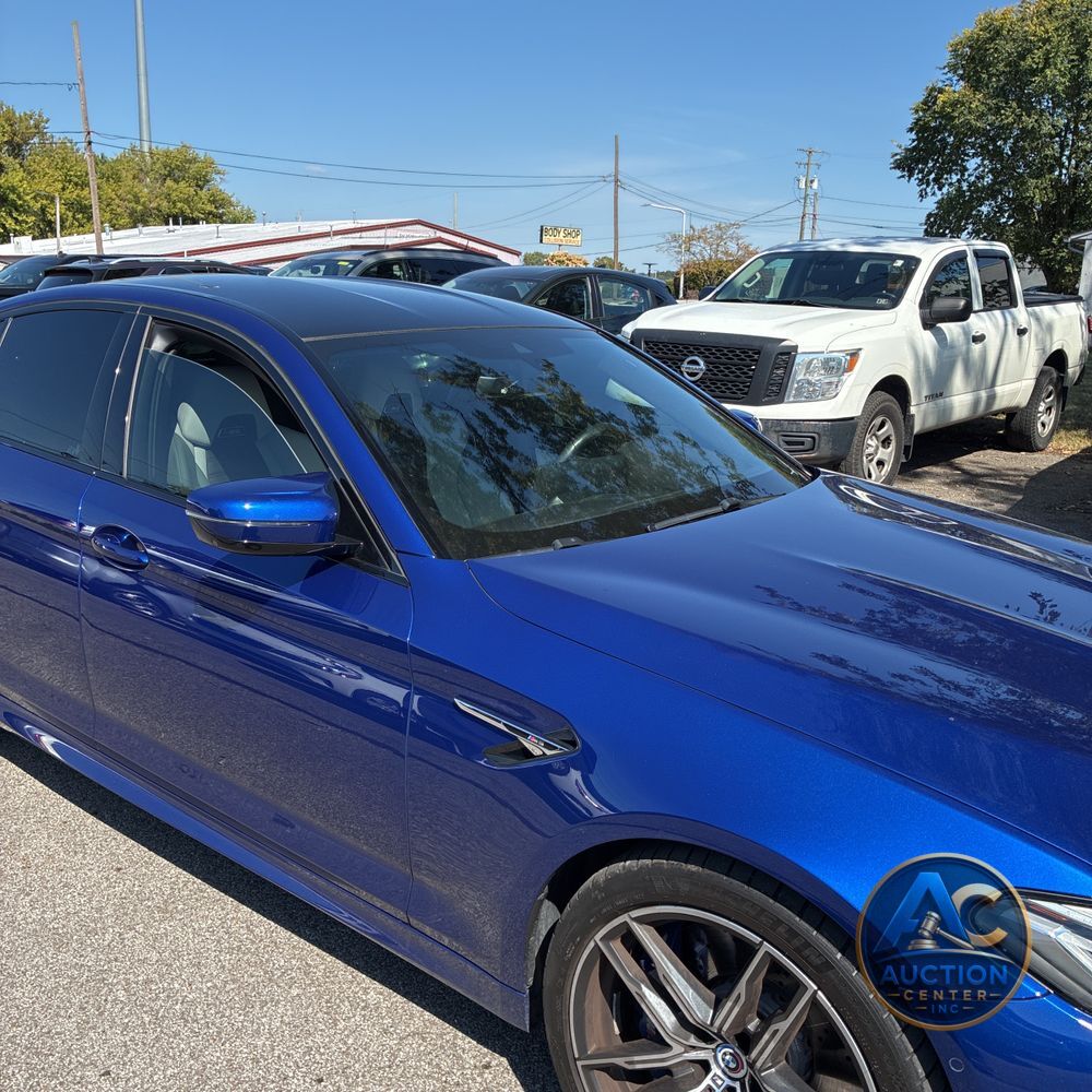 2023 BMW M5
