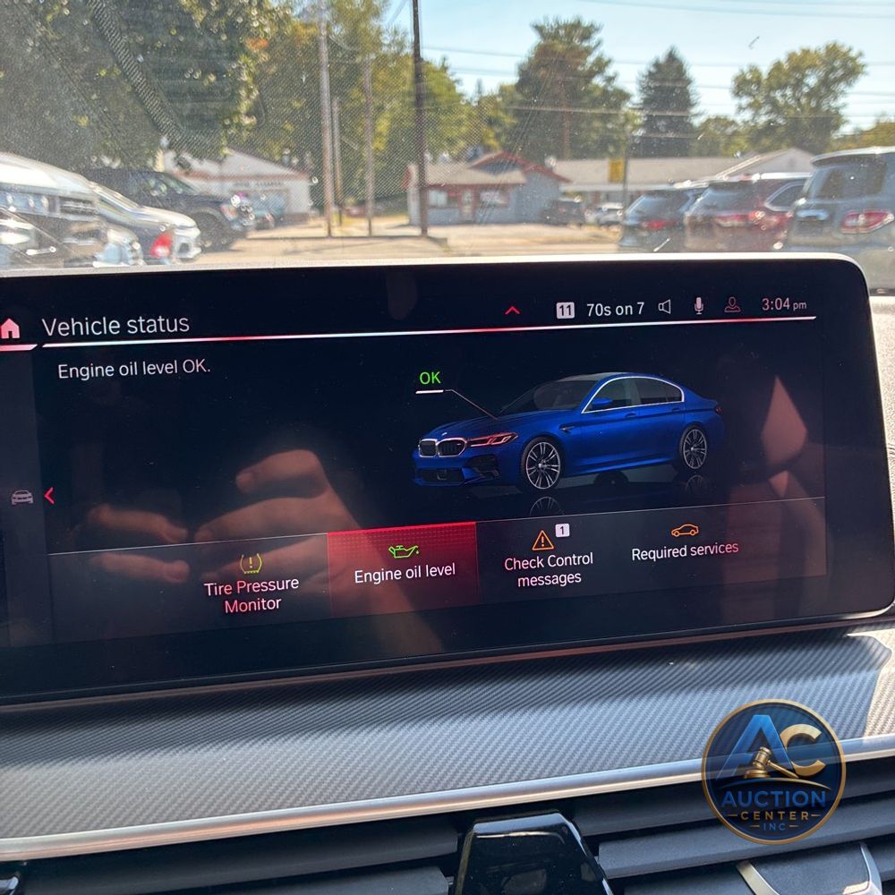2023 BMW M5