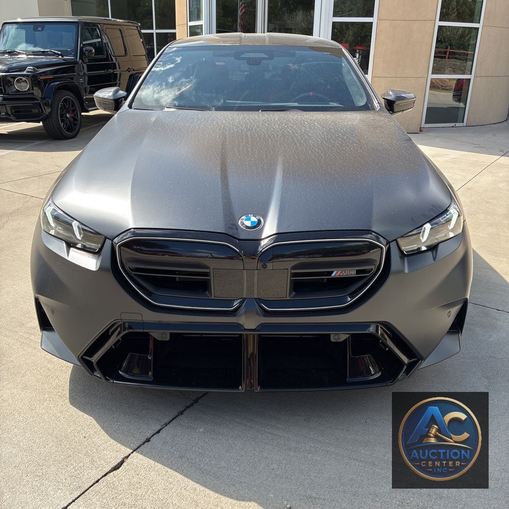 2025 BMW M5 Base