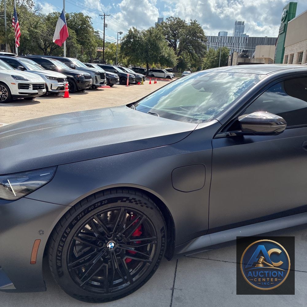 2025 BMW M5 Base