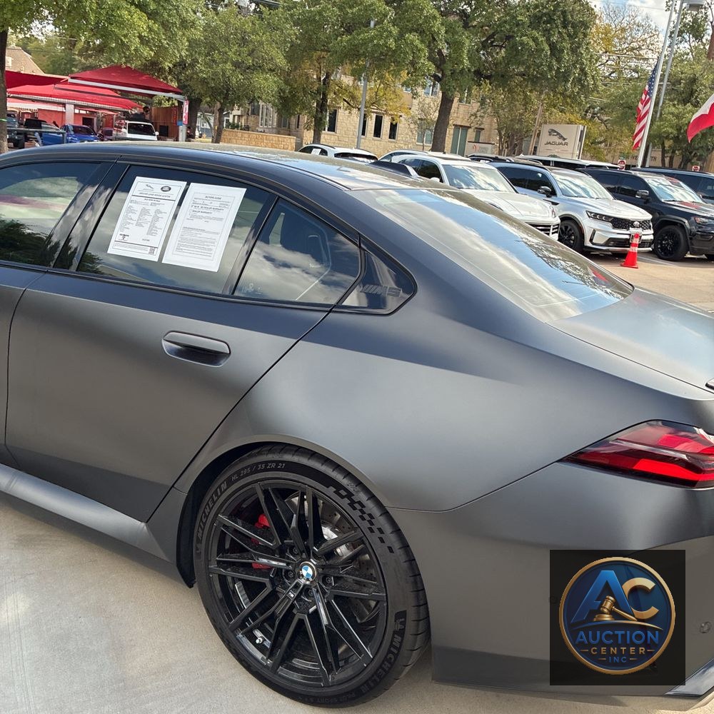 2025 BMW M5 Base