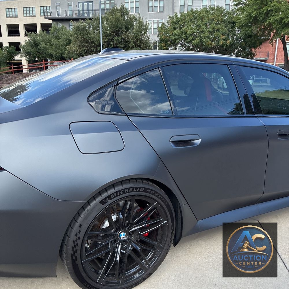 2025 BMW M5 Base