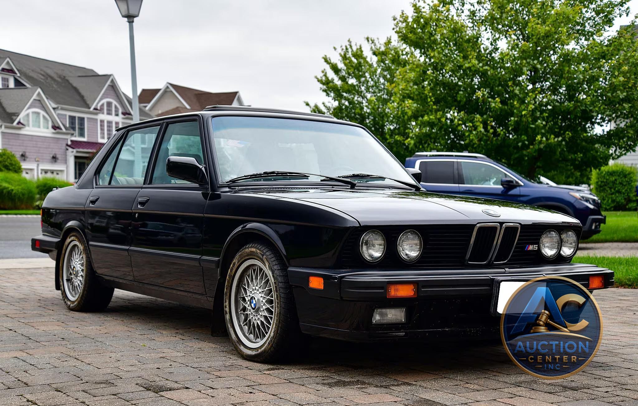 1988 BMW M5