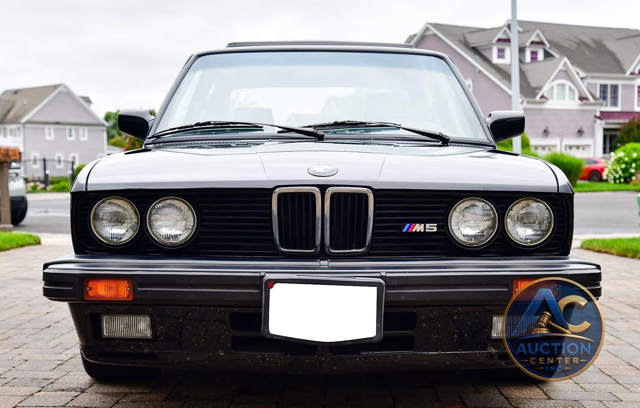 1988 BMW M5