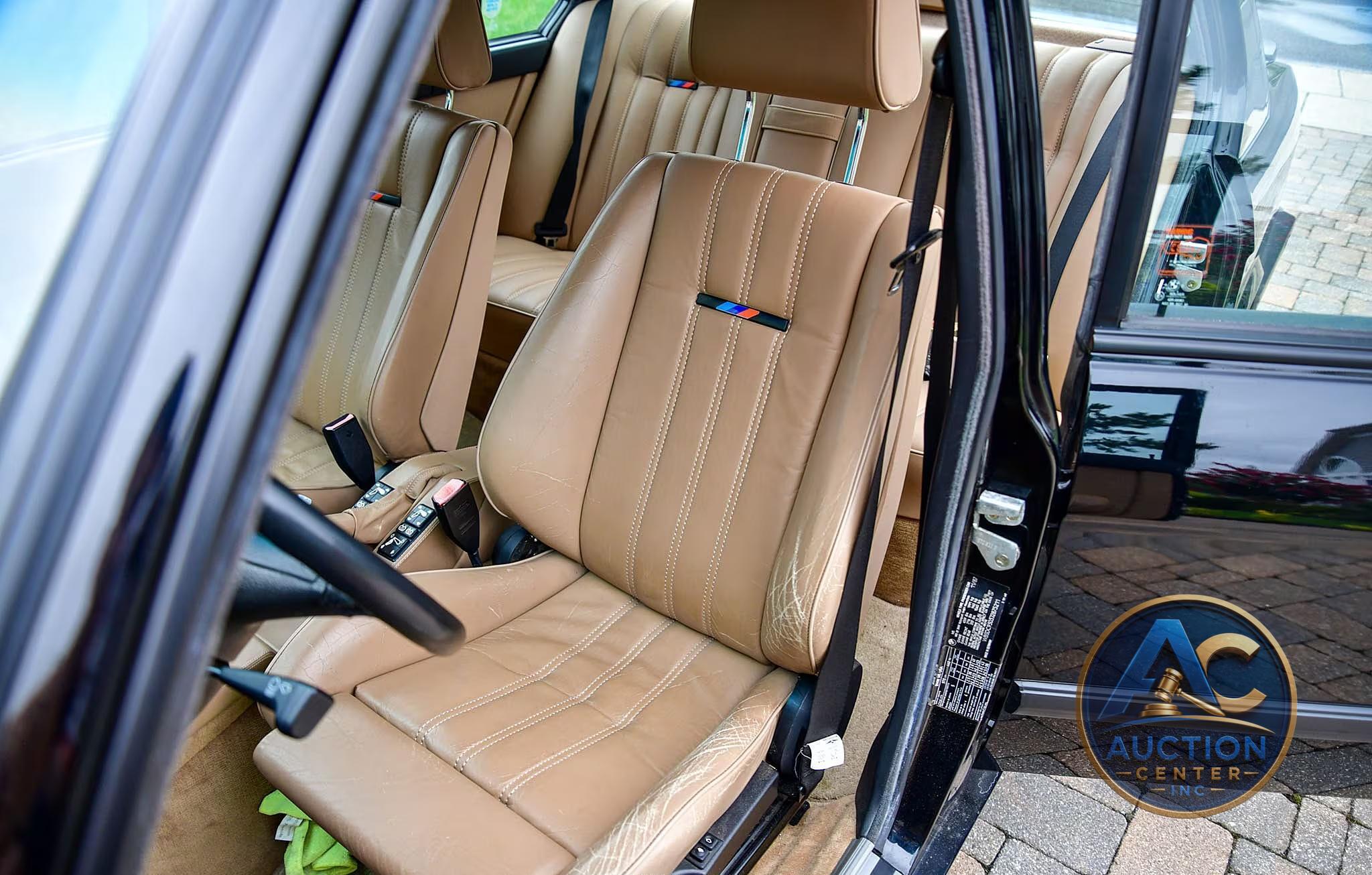 1988 BMW M5