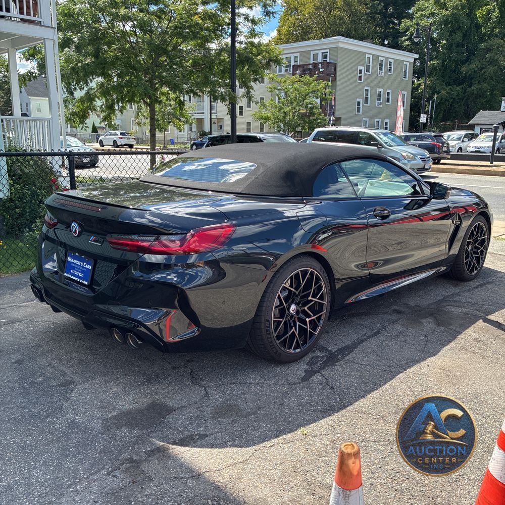 2022 BMW M8 Competition
