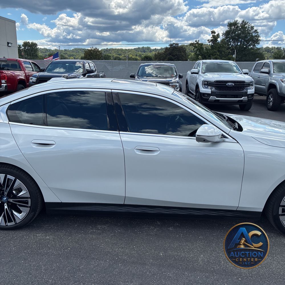 2025 BMW i5 xDrive40