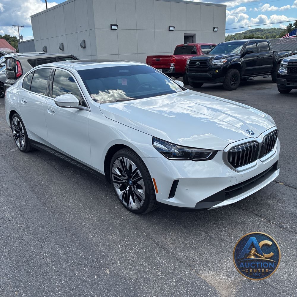 2025 BMW i5 xDrive40
