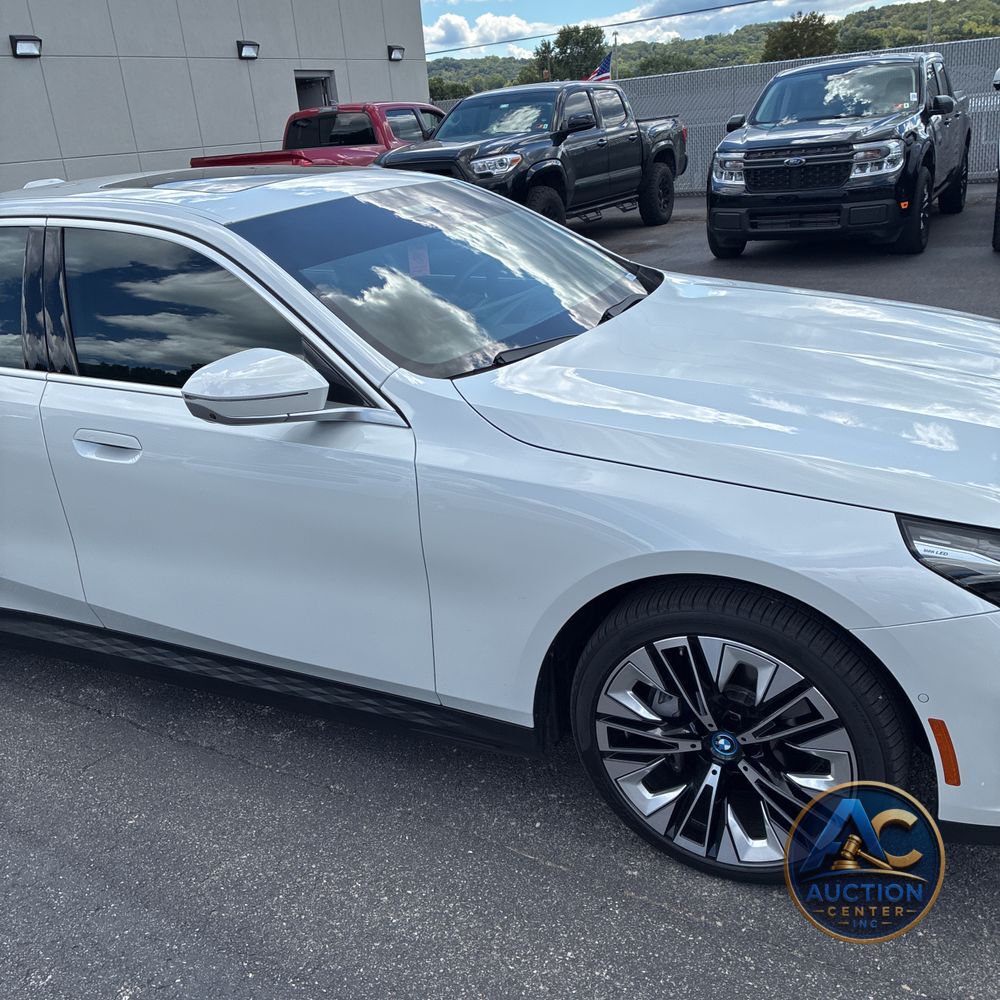2025 BMW i5 xDrive40