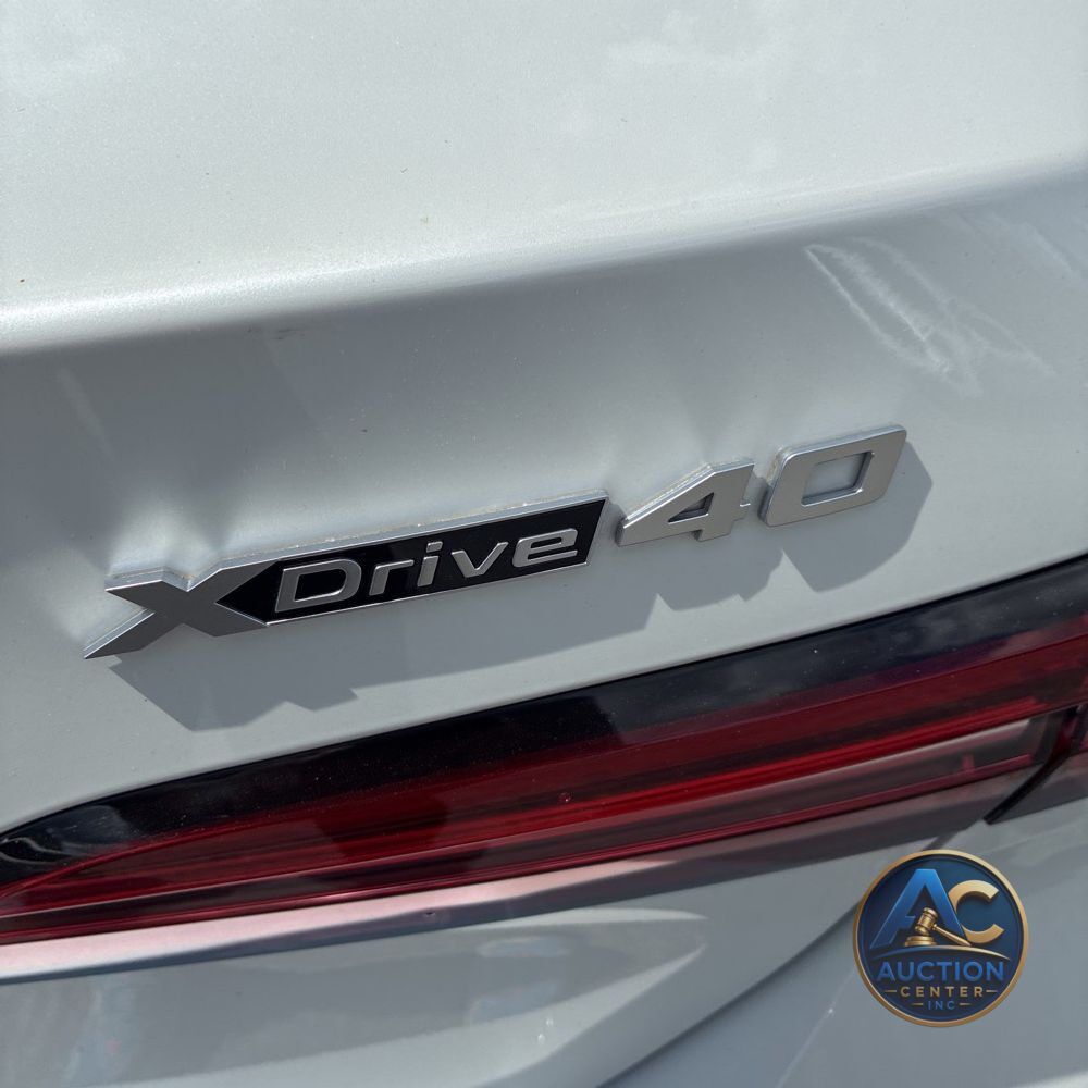 2025 BMW i5 xDrive40
