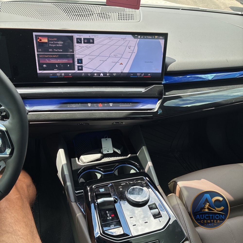 2025 BMW i5 xDrive40