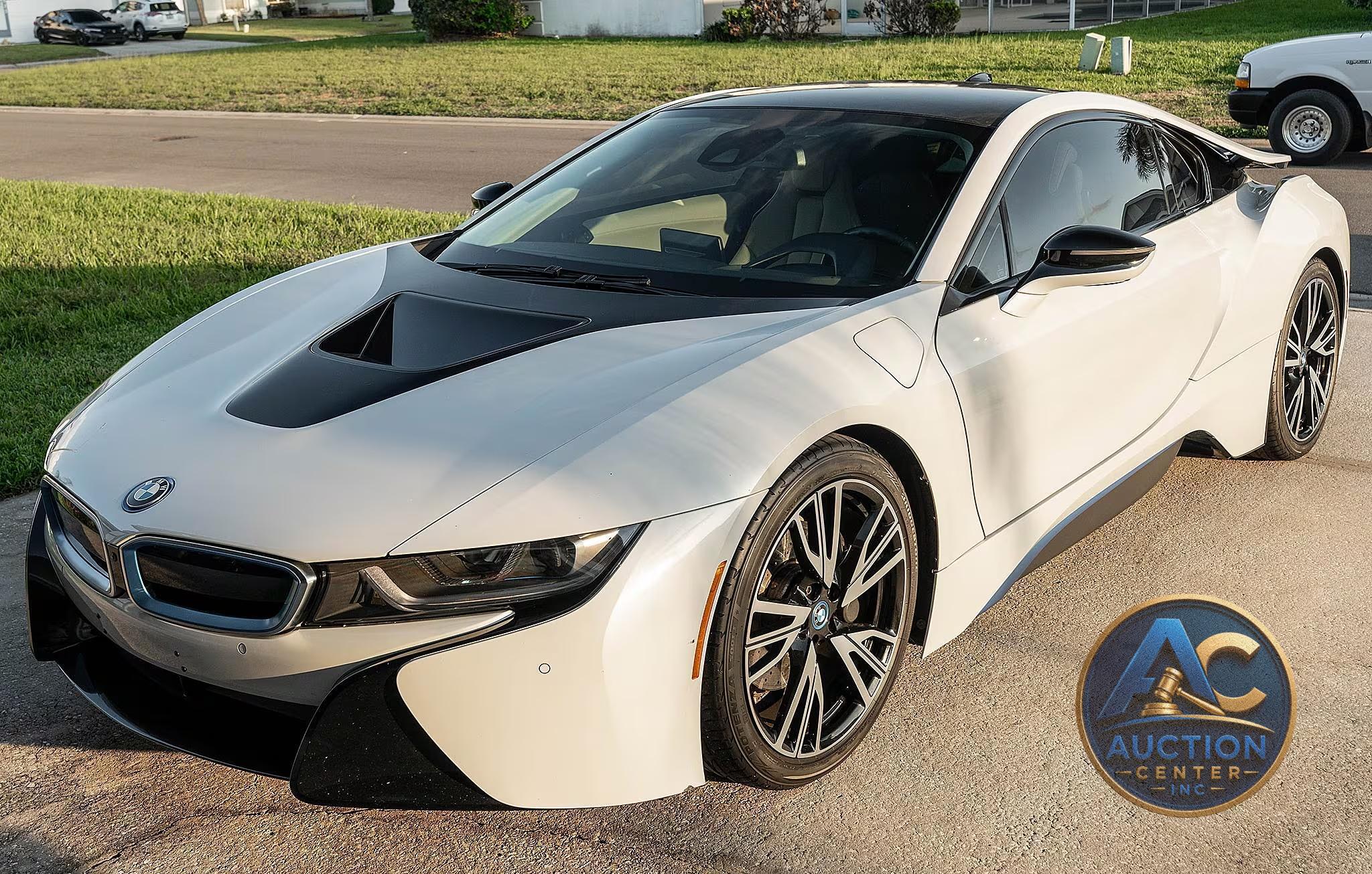 2016 BMW i8