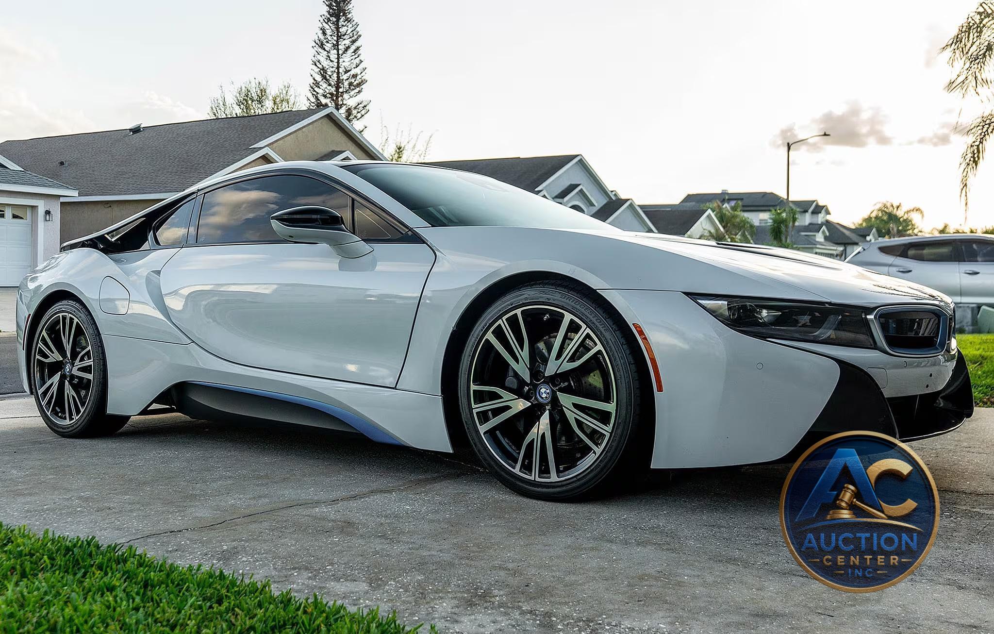 2016 BMW i8