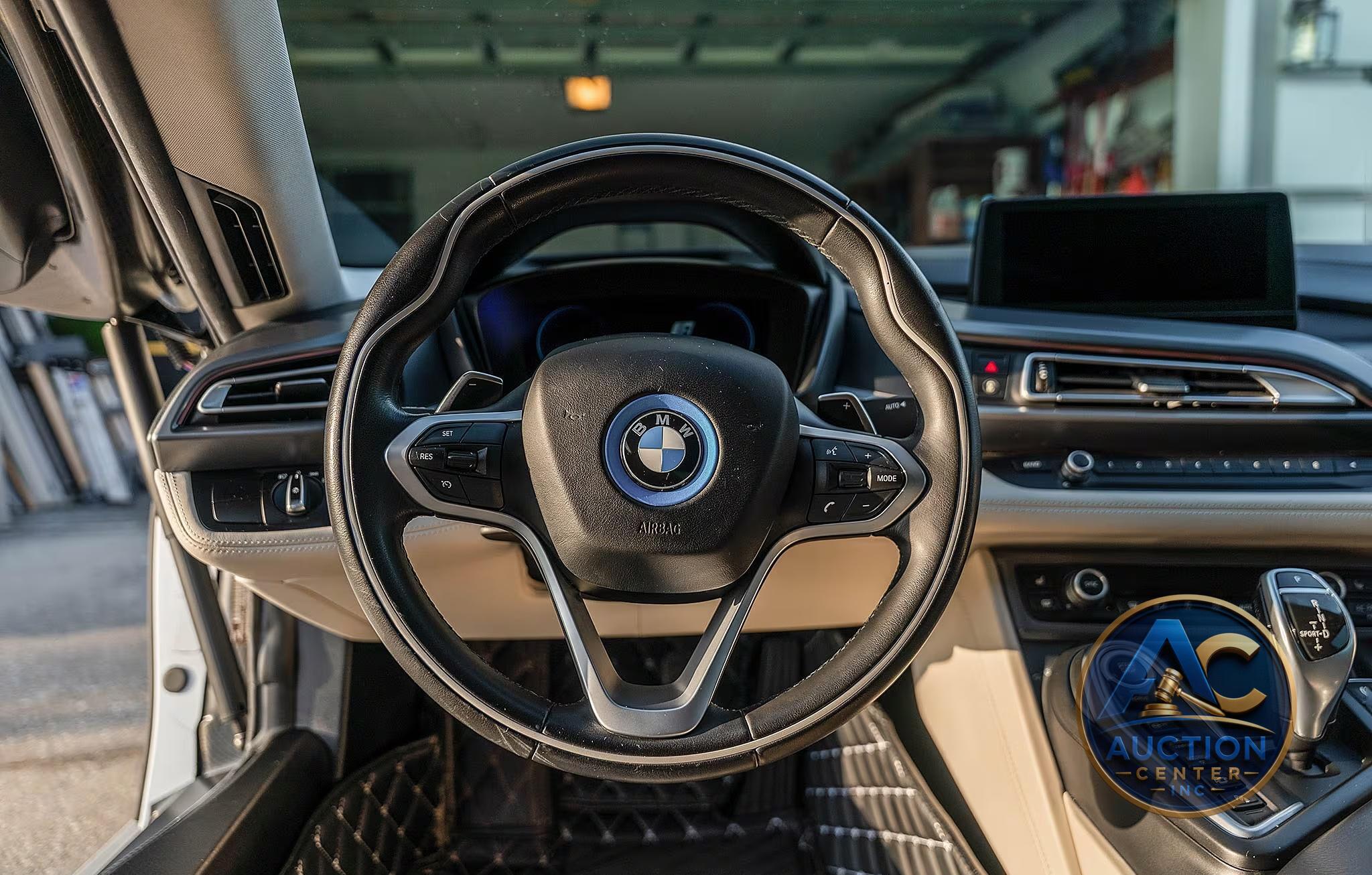 2016 BMW i8