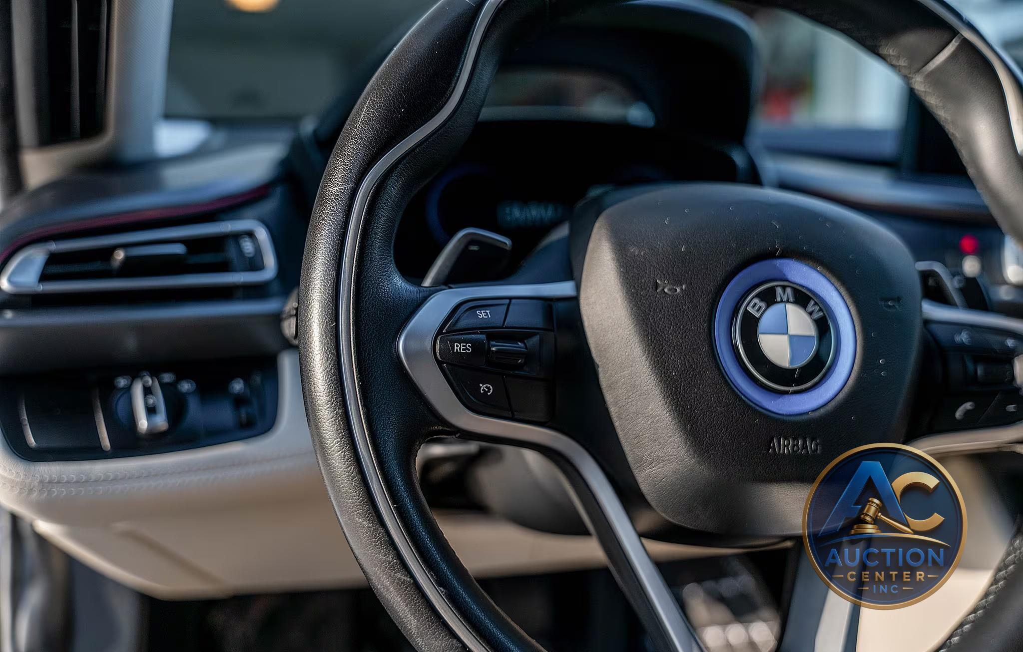 2016 BMW i8
