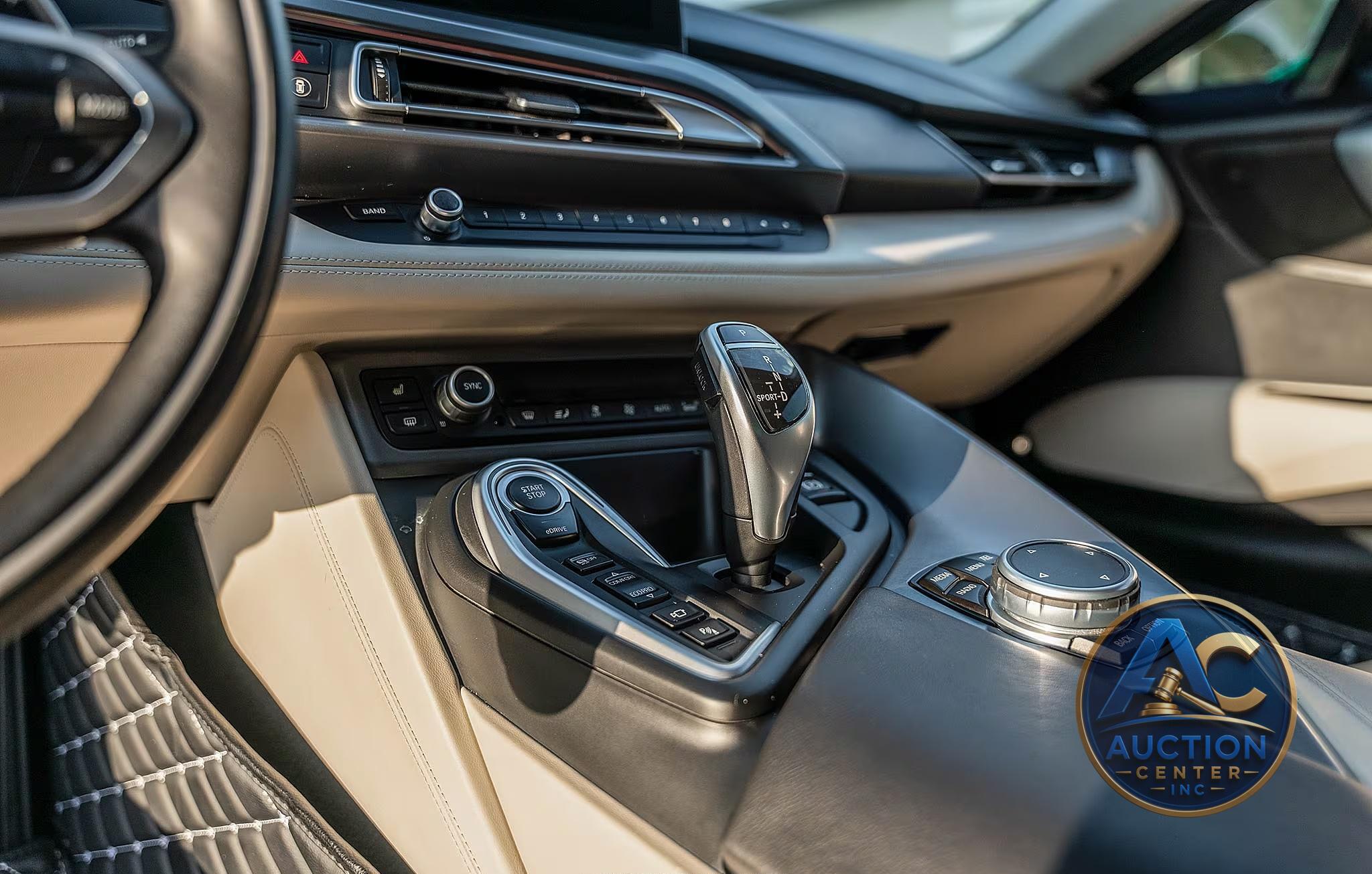 2016 BMW i8