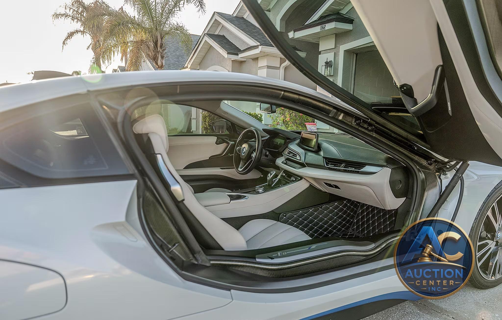 2016 BMW i8