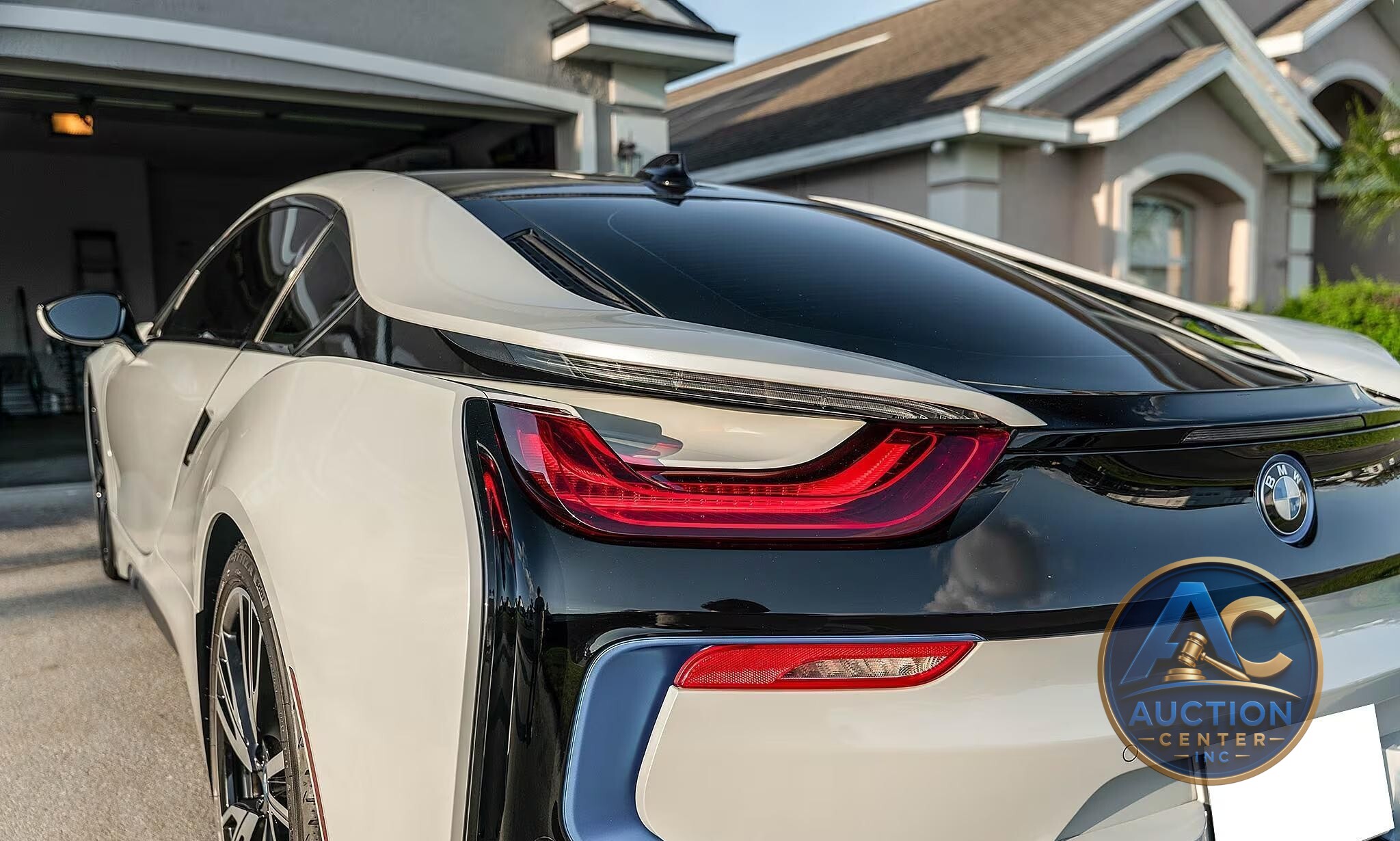 2016 BMW i8