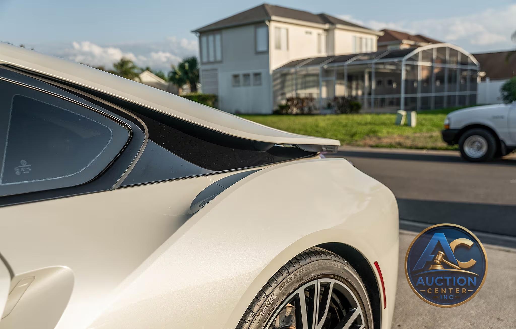 2016 BMW i8