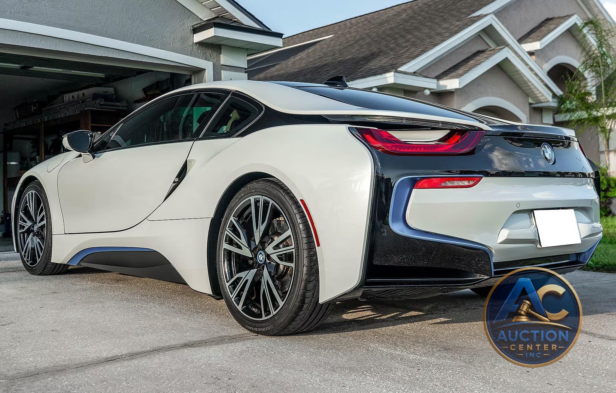 2016 BMW i8