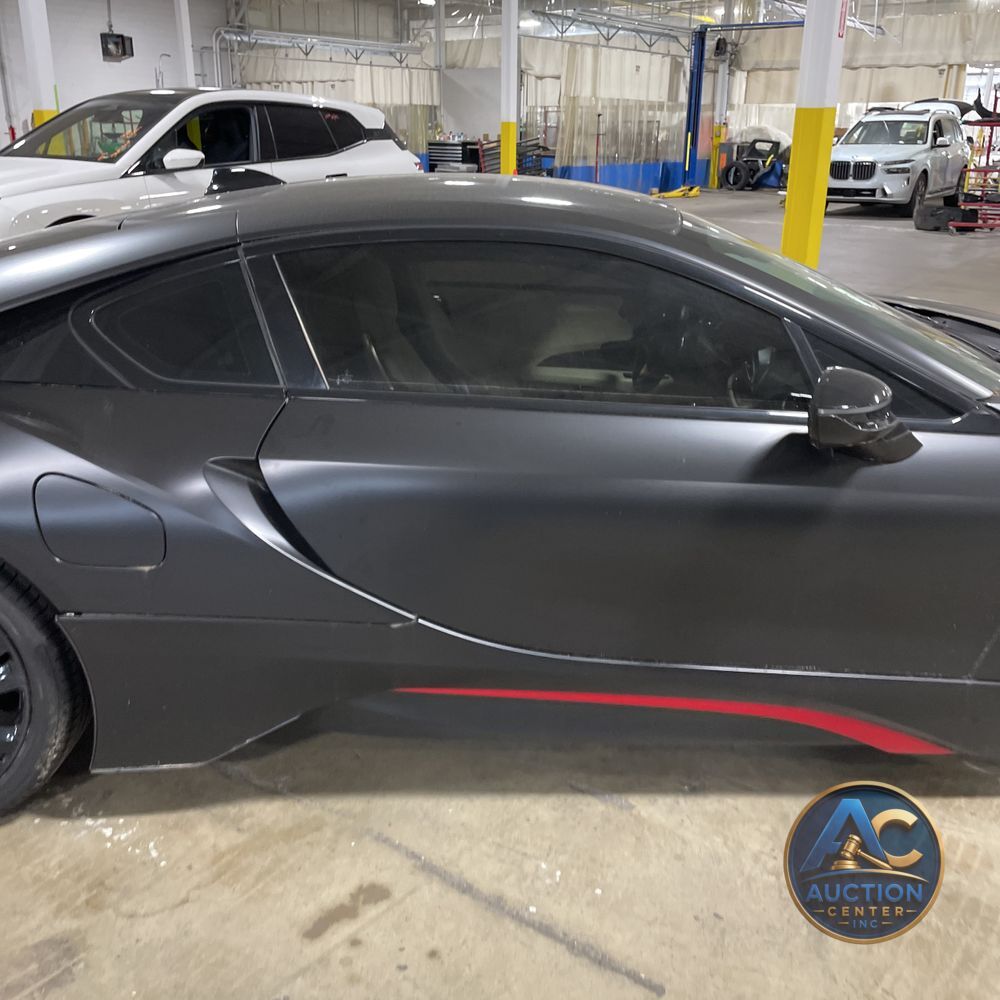 2016 BMW i8