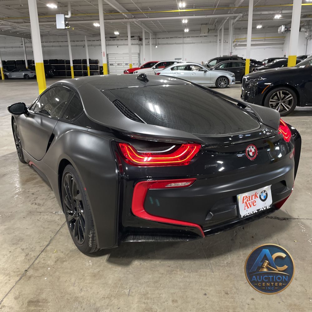 2016 BMW i8