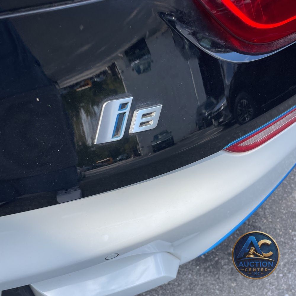 2019 BMW i8