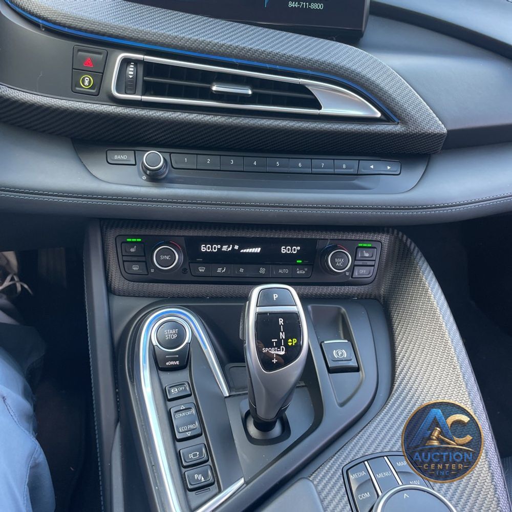 2019 BMW i8