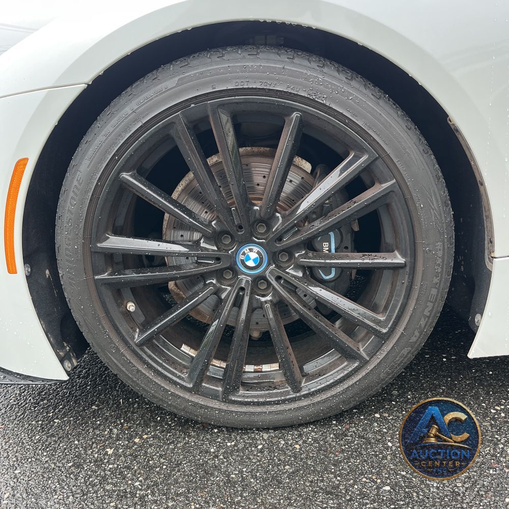 2019 BMW i8