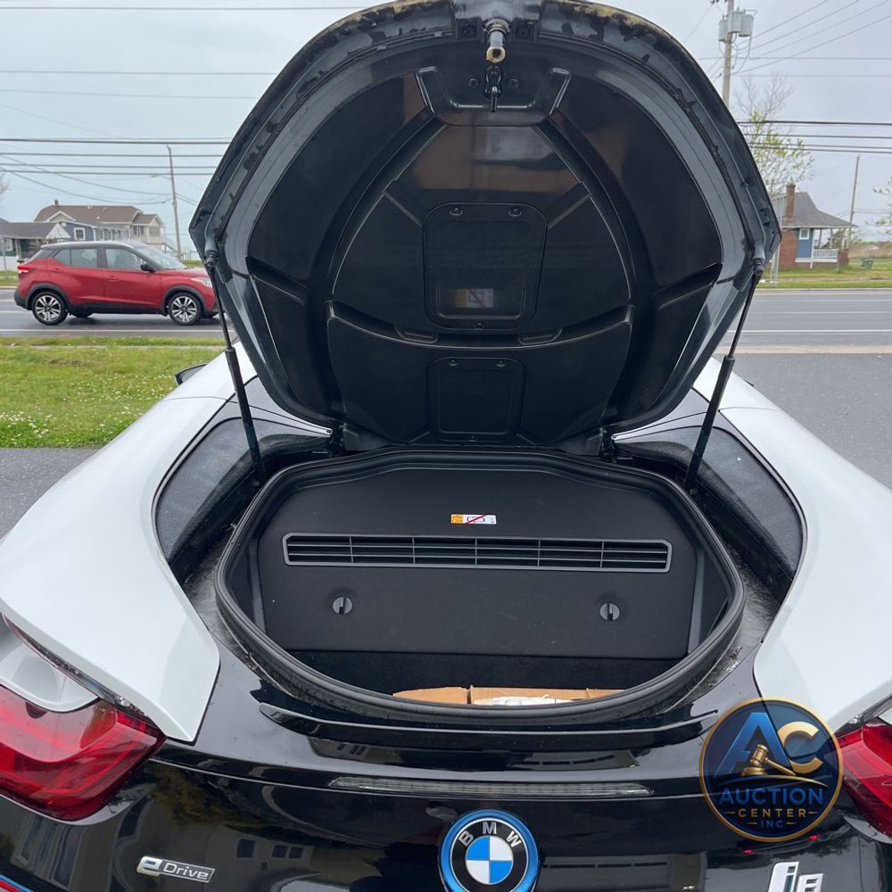 2019 BMW i8