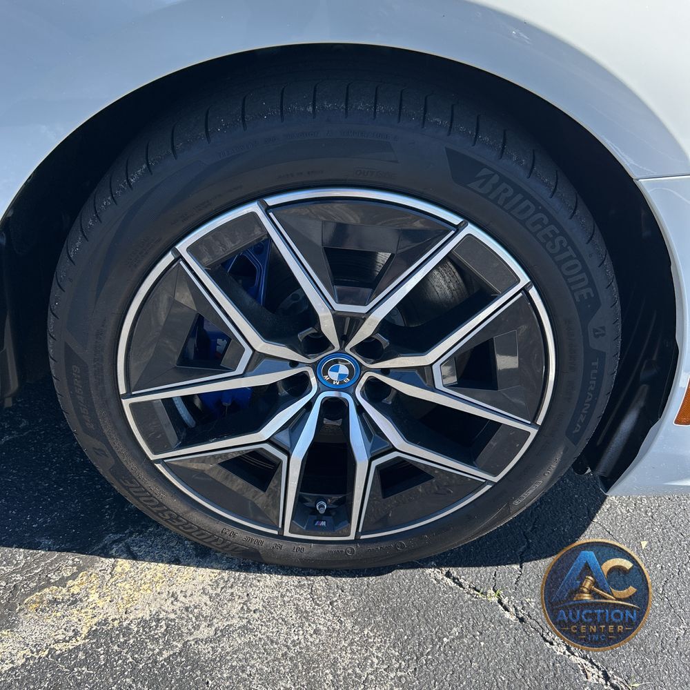2024 BMW i5 eDrive40