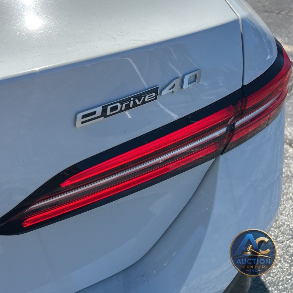 2024 BMW i5 eDrive40