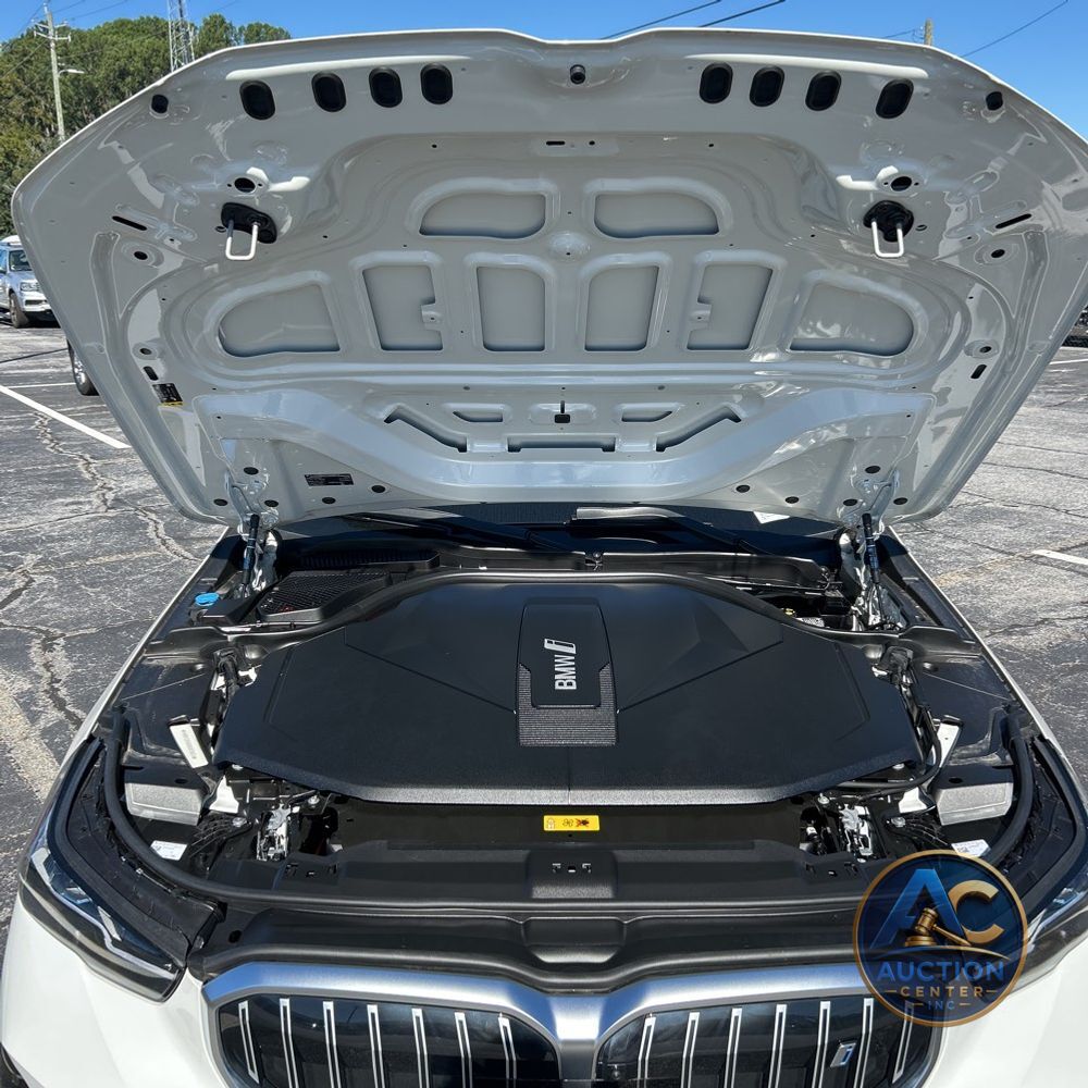 2024 BMW i5 eDrive40