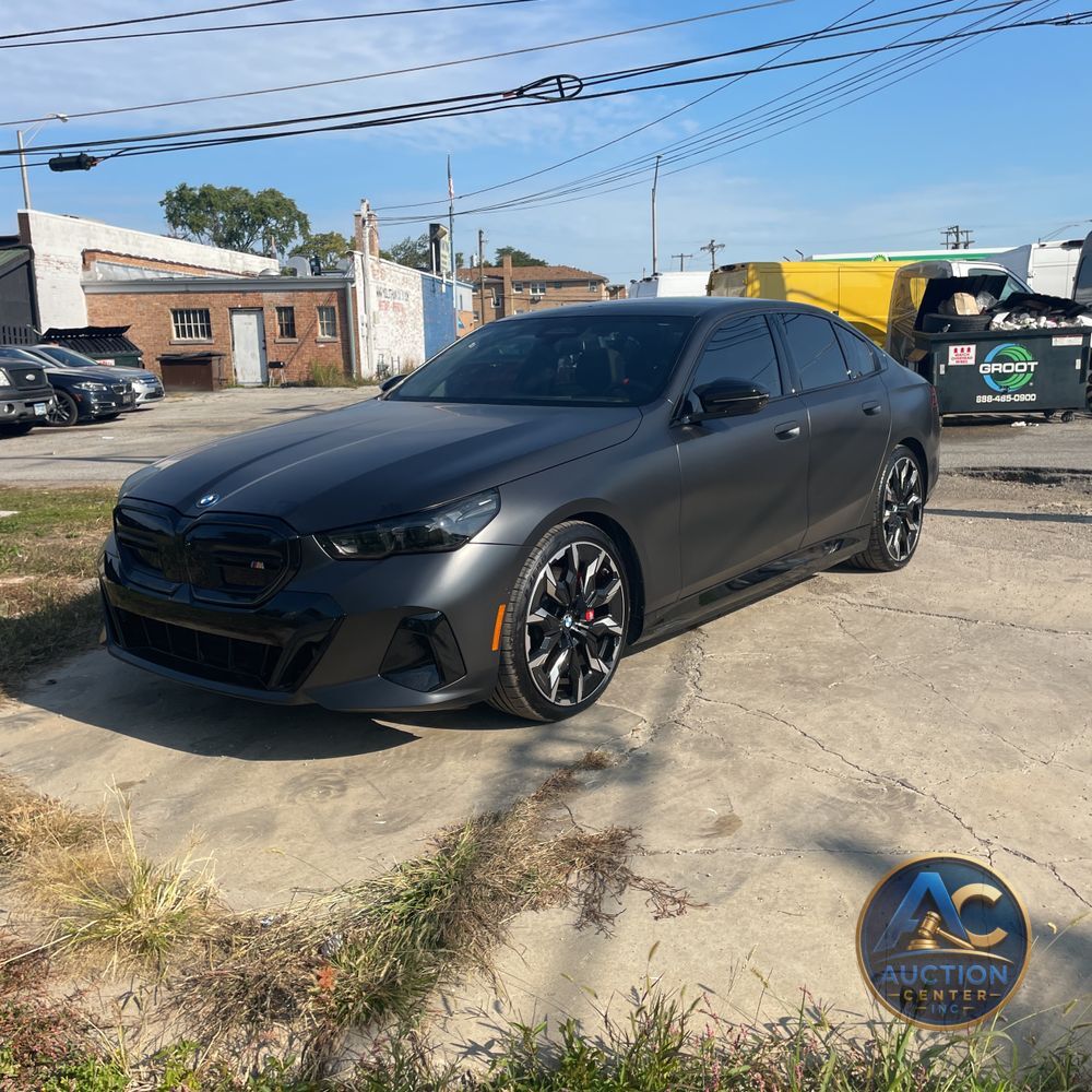 2025 BMW i5 M60