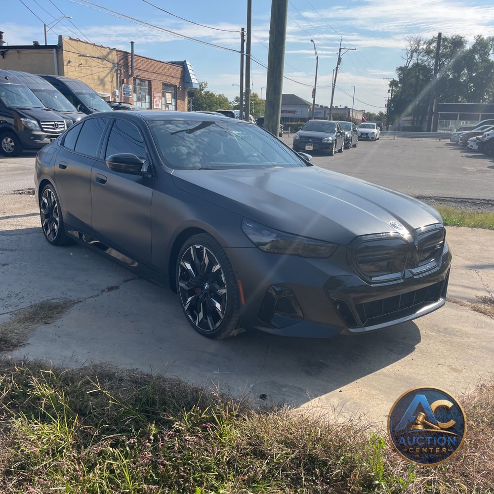 2025 BMW i5 M60