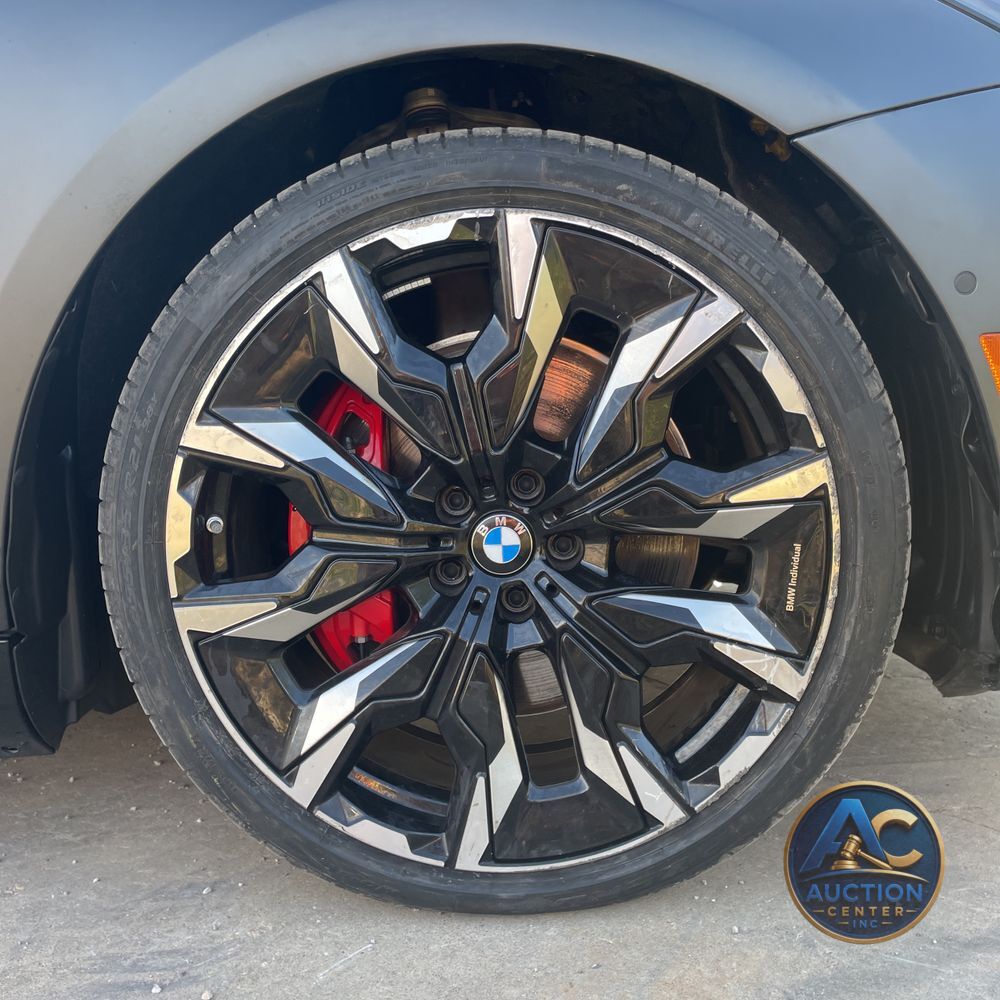 2025 BMW i5 M60
