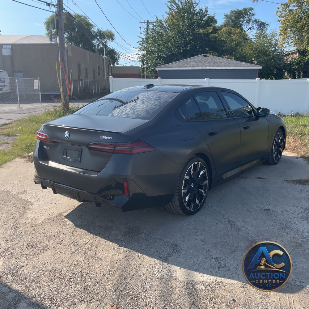 2025 BMW i5 M60