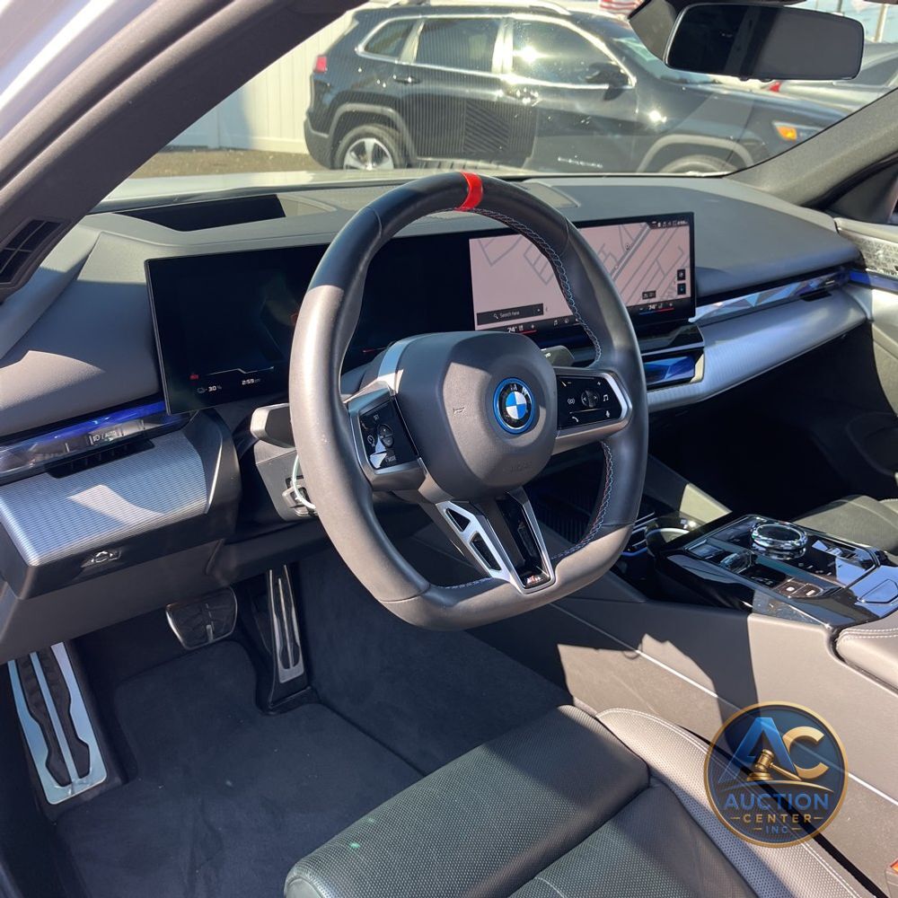 2024 BMW i5 M60