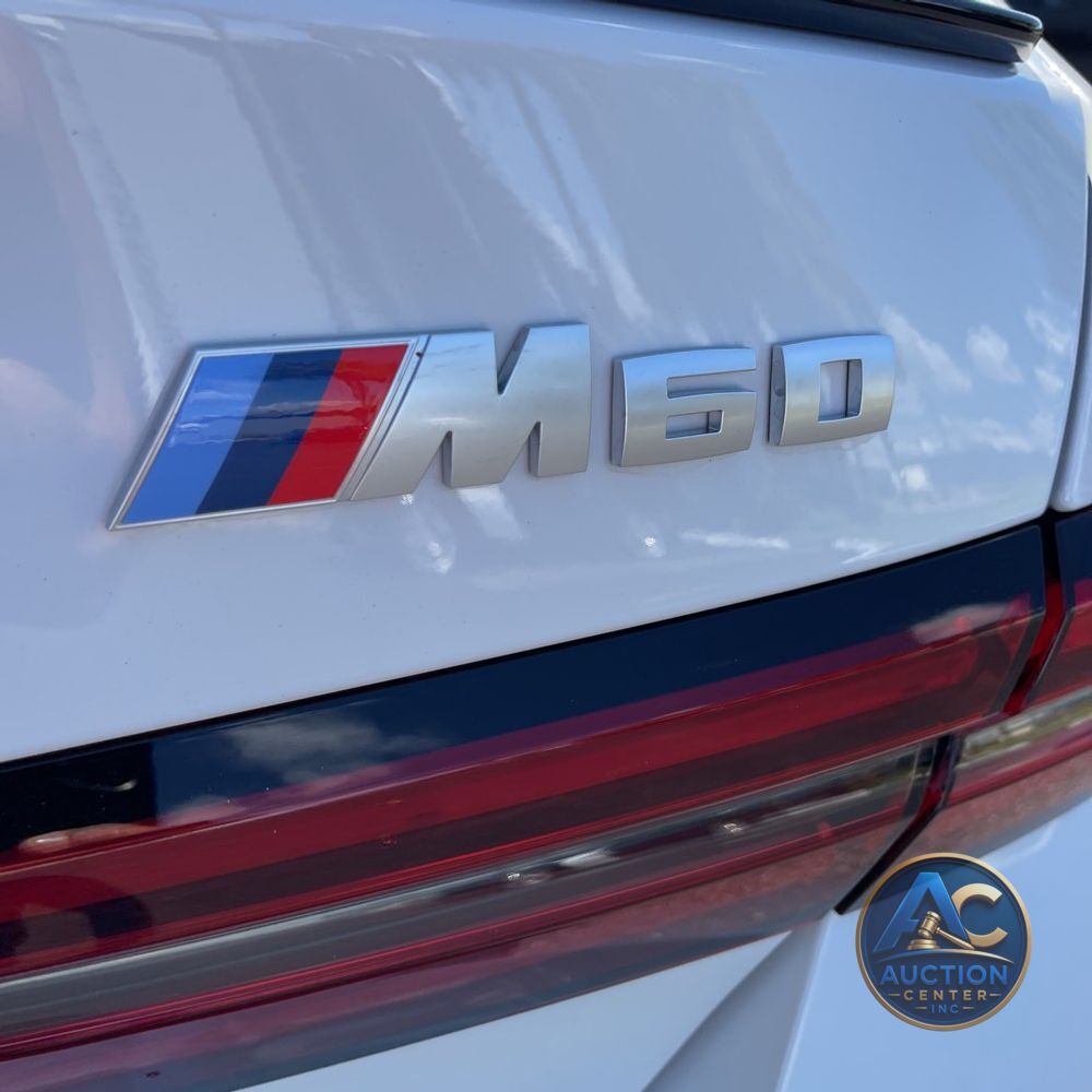 2025 BMW i5 M60