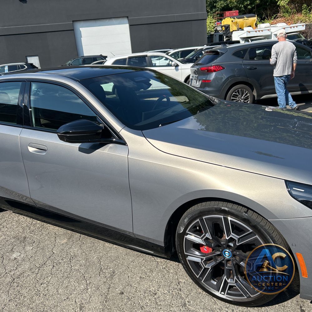2024 BMW i5 M60