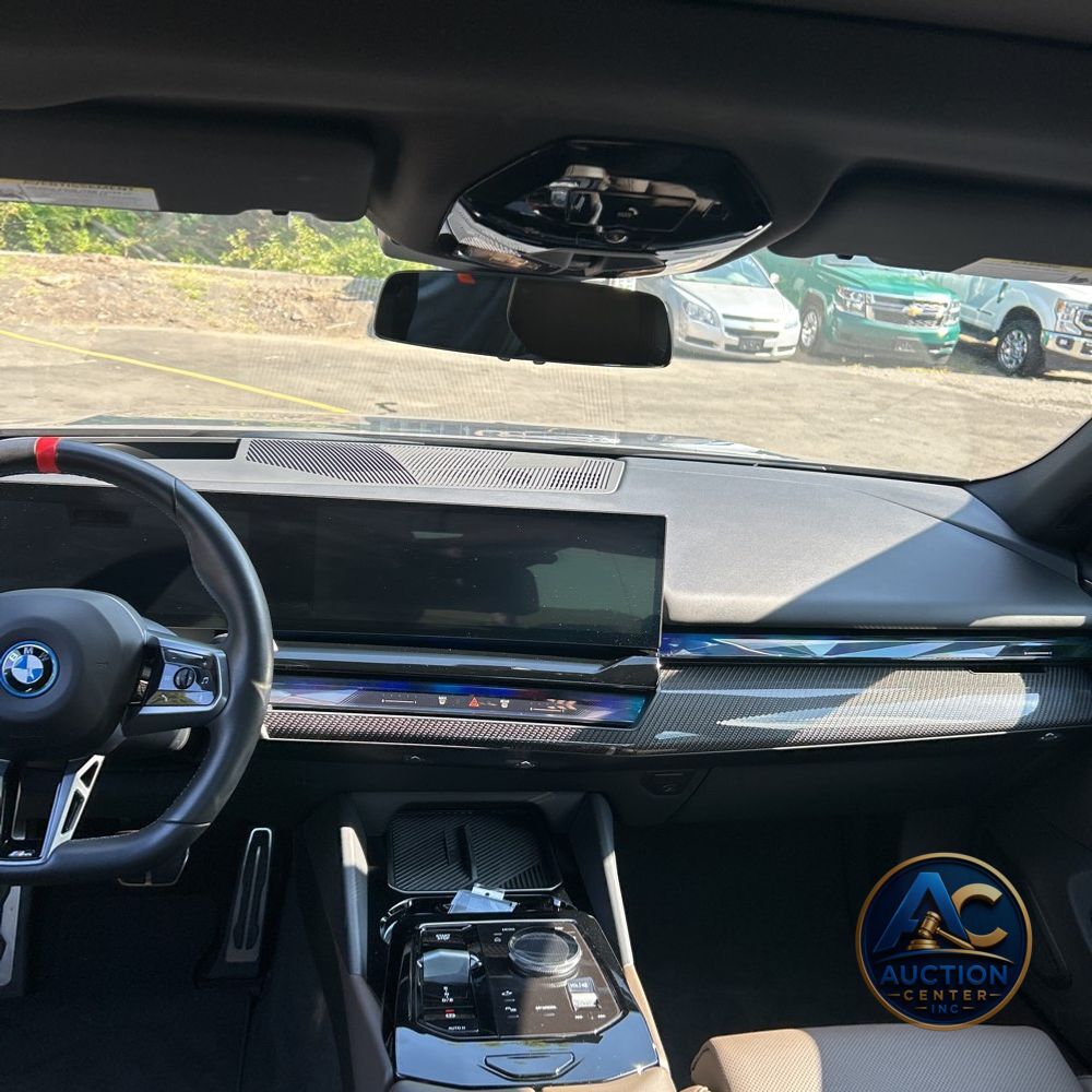 2024 BMW i5 M60