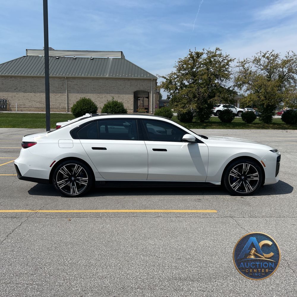 2024 BMW i7 xDrive60