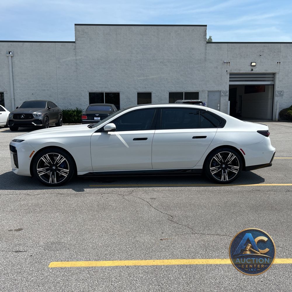 2024 BMW i7 xDrive60