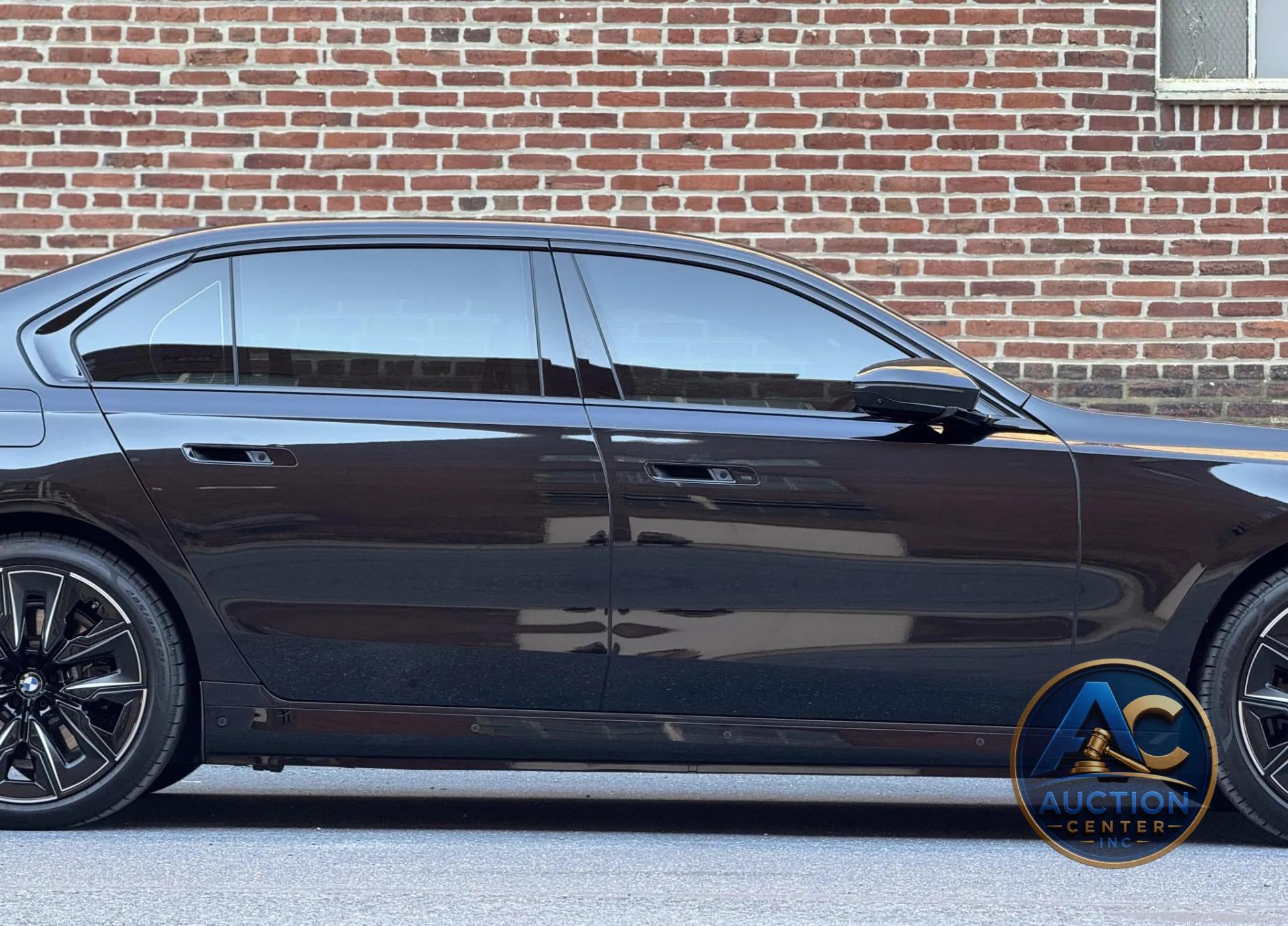2023 BMW i7 xDrive60 M Sport