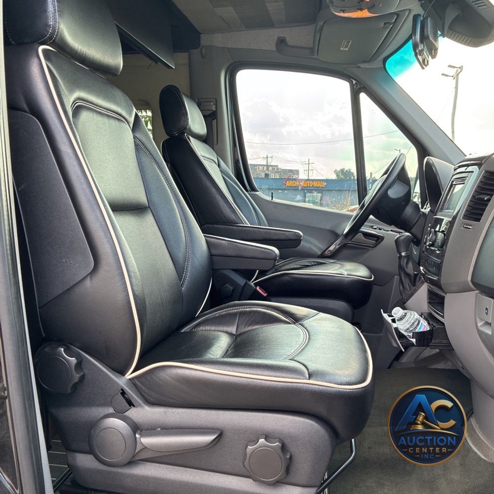 2015 Mercedes-Benz 3500 Sprinter Vans 3500