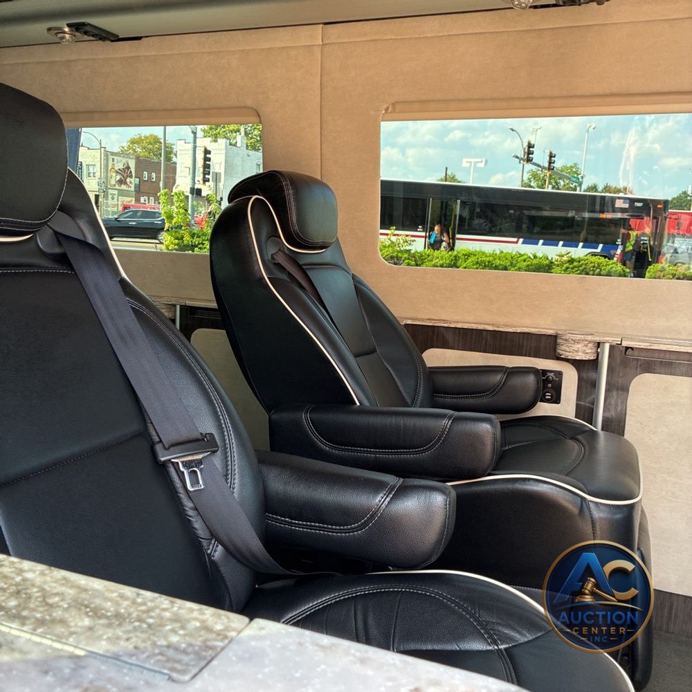 2015 Mercedes-Benz 3500 Sprinter Vans 3500