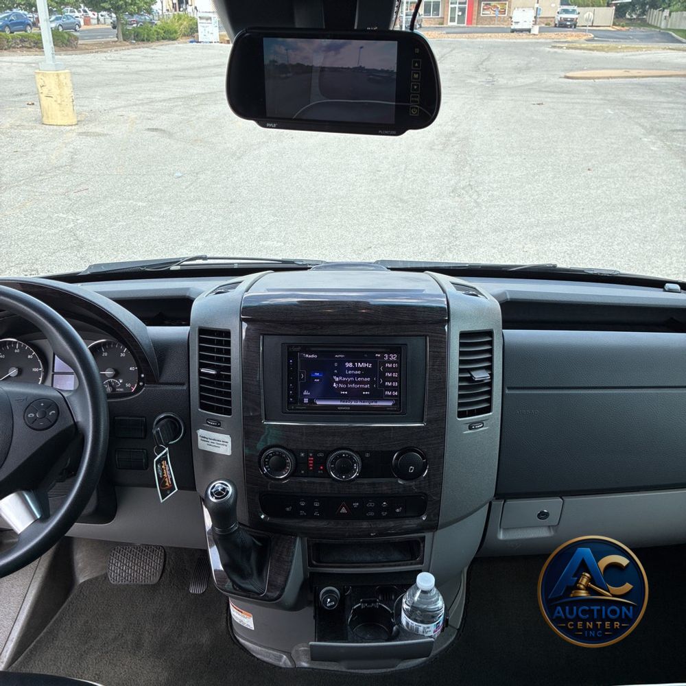 2015 Mercedes-Benz 3500 Sprinter Vans 3500